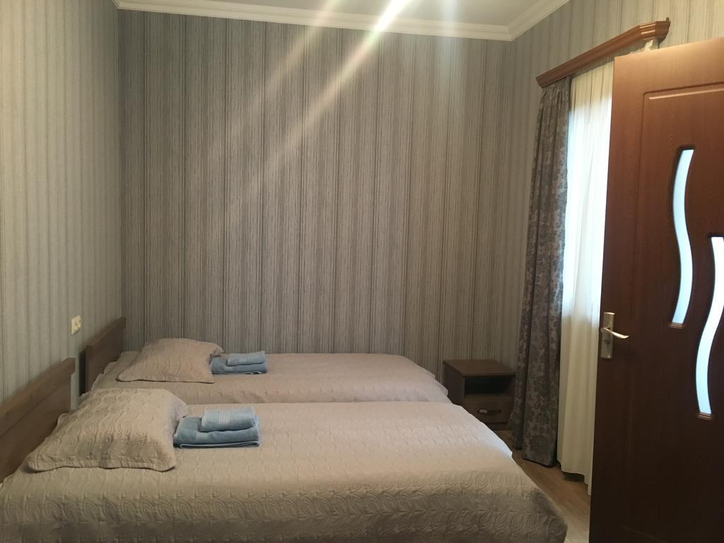 Cherry Hotel Kazbegi Kültér fotó