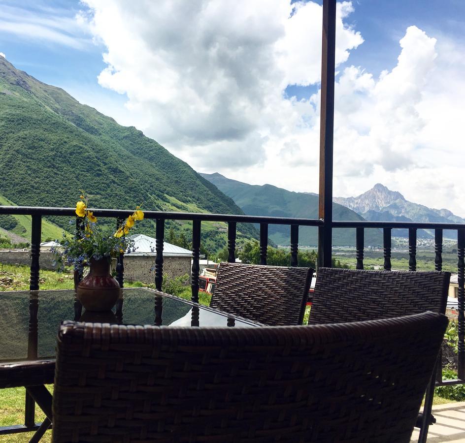 Cherry Hotel Kazbegi Kültér fotó